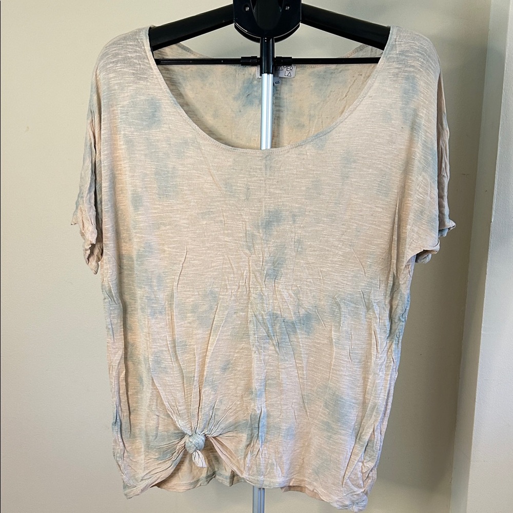 Daydreamer Cream and Blue Knot Tee